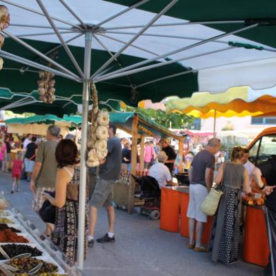 Marché artisanal, produits bios et du terroir Cévenole