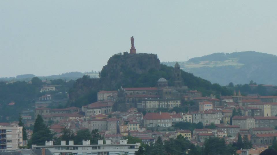 À Le Puy-En Velay