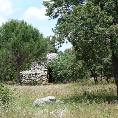 Capitelles en pierre sèche